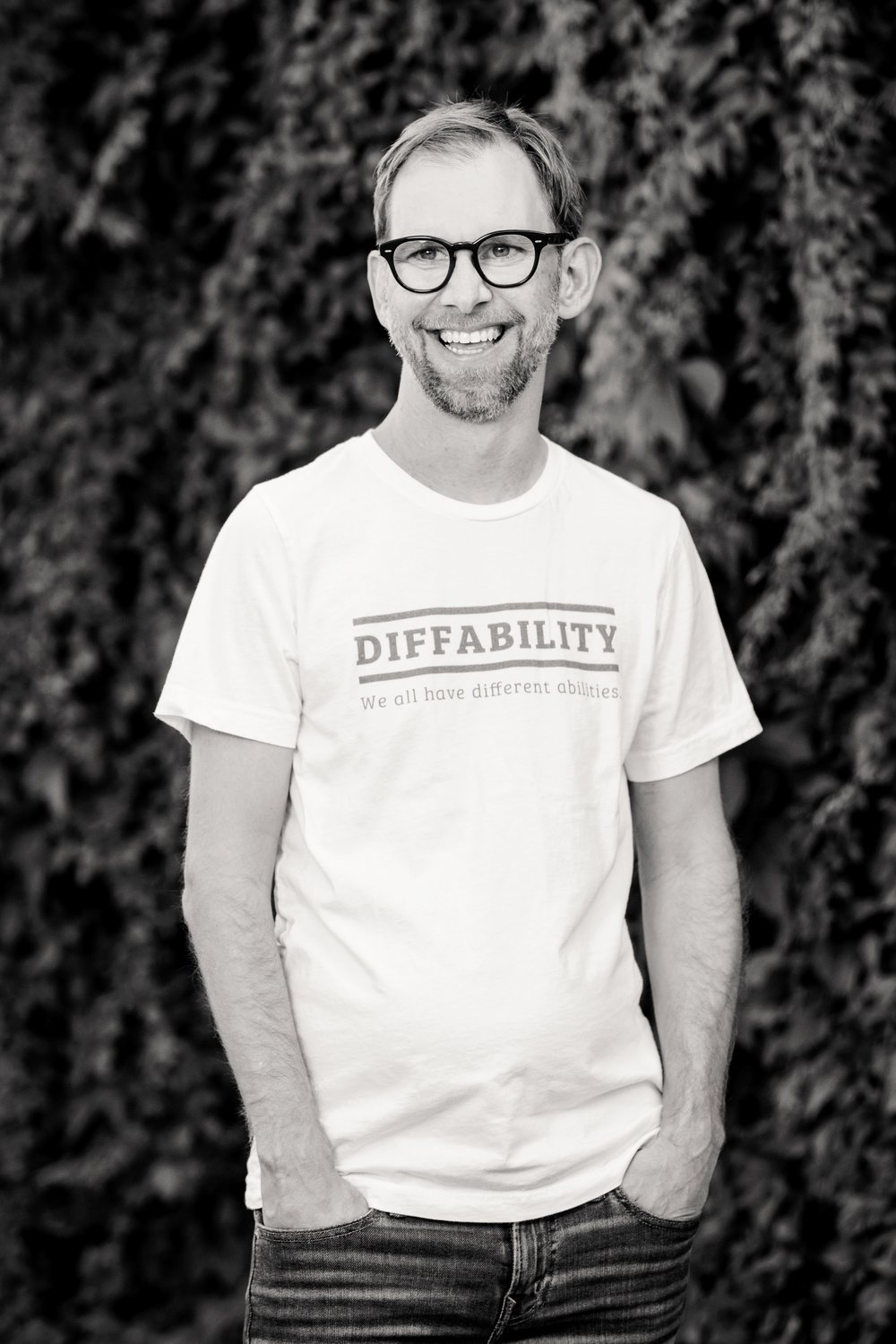 Diffability, worn plainly